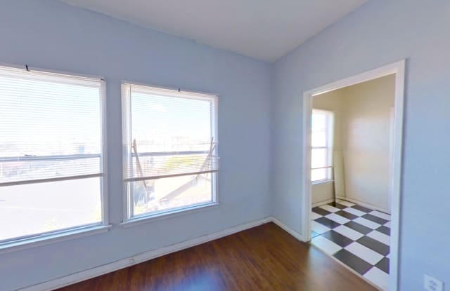 4367 Oakwood Ave - 4367 Oakwood Avenue, Los Angeles, CA 90004