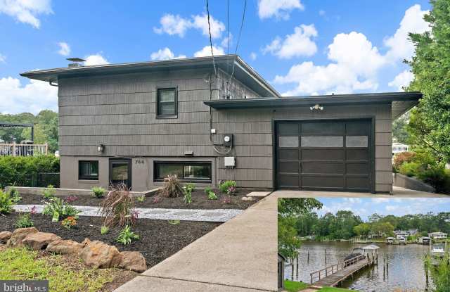 744 OAK GROVE CIRCLE photos photos