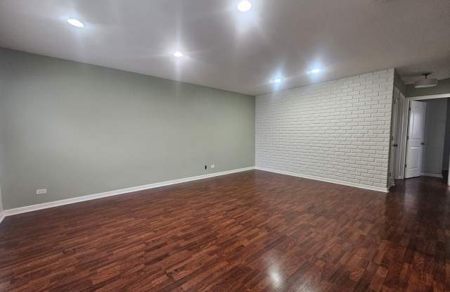 6730 Valley View Road Gallery 3