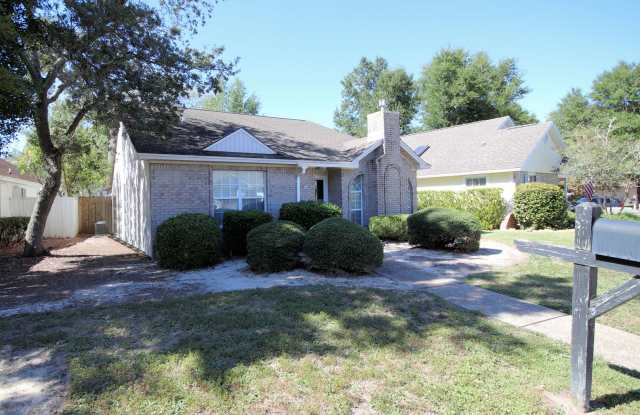 Charming 3-Bedroom Home in Bluewater Bay Gallery 4