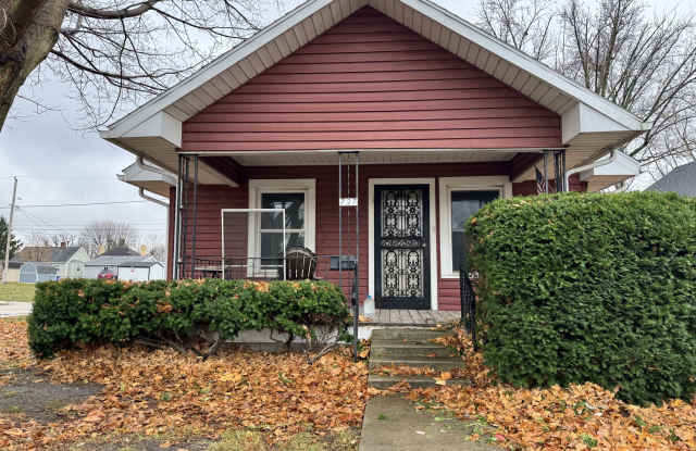 727 East North Street photos photos