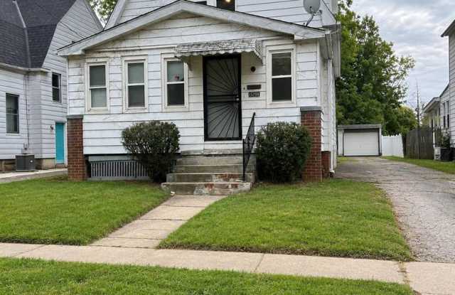 Beautiful 3 BR 1.5B near Art District Gallery 3