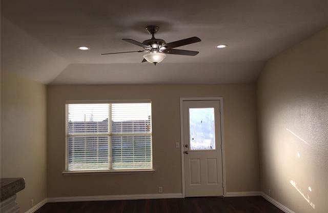 1511 Shady Shores Drive Gallery 4