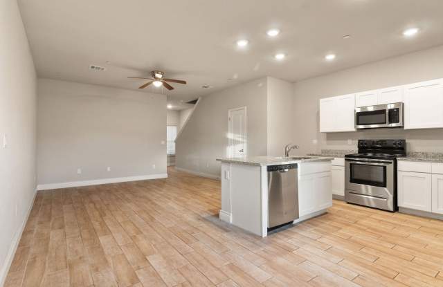 7314 SAVANNAH BRKS Gallery 4
