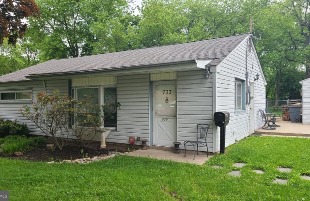733 WOODBROOK LANE - 733 Woodbrook Lane, Montgomery County, PA 19462