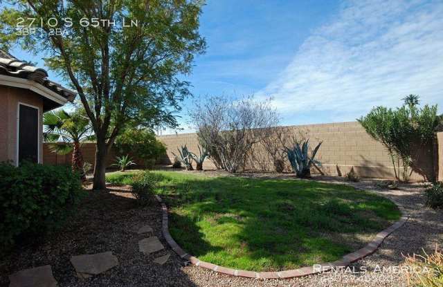 2710 S 65th Ln Gallery 2