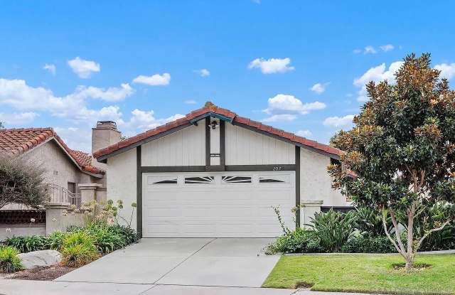 207 Carissa Dr photos photos