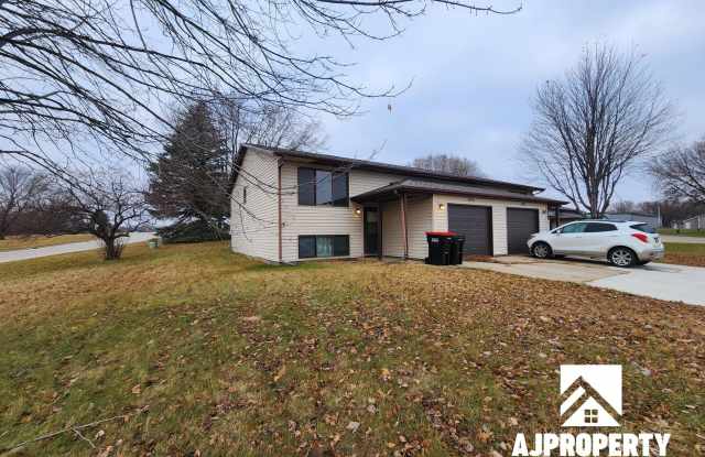 1515 E. Cedar Circle, Sioux Falls, SD - 1515 East Cedar Street, Brandon, SD 57005