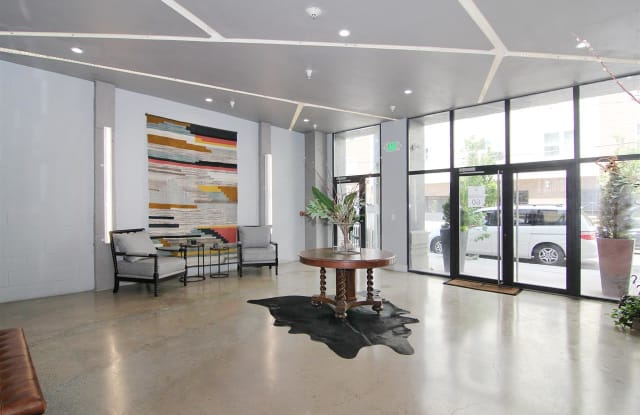 58-60 ELM ST Gallery 2