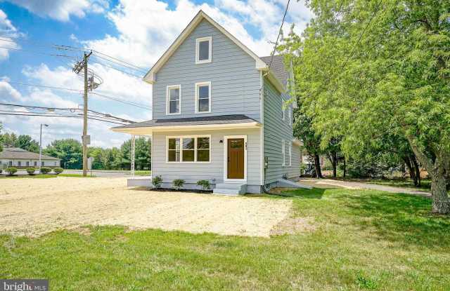 501 SICKLERVILLE ROAD photos photos
