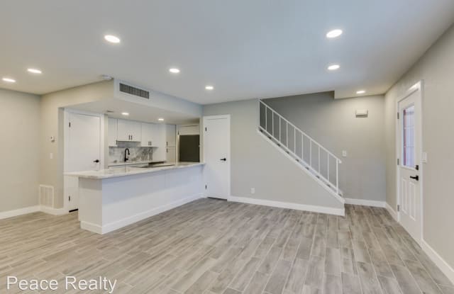 1330 Lorilyn Ave unit 2 - 1330 Lorilyn Avenue, Paradise, NV 89170
