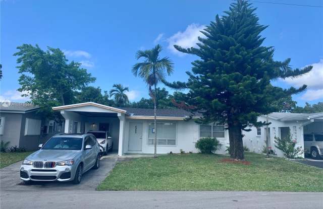 4999 NW 43rd Ct Gallery 3