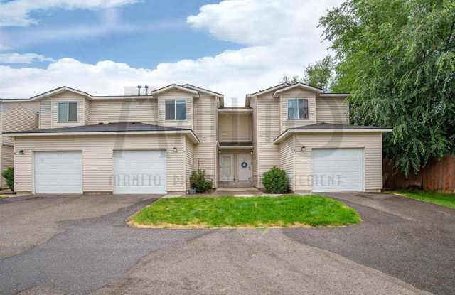 Fresh & Private Townhome Gallery 3