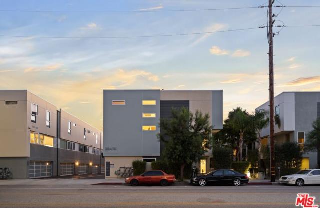 310 Washington Blvd unit: 201 Gallery 3