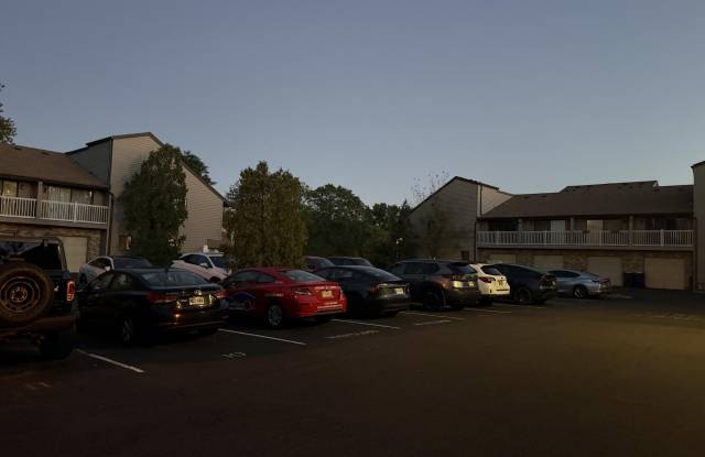 9 Cotswold Circle Gallery 3