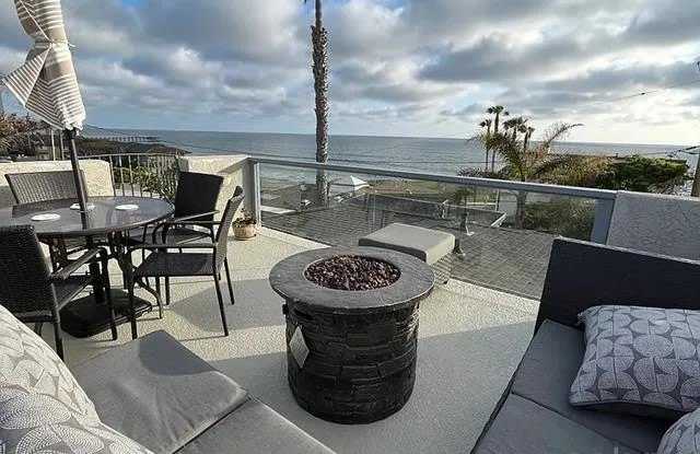 4884 Dixie Dr - 4884 Dixie Drive, San Diego, CA 92109