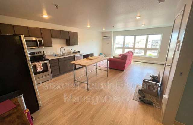 801 Main Avenue photos photos