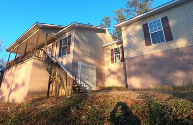 3 bedroom 2 bath home located in Southside photos photos