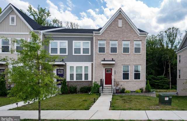 2928 BRIDGEWATER Drive Gallery 1