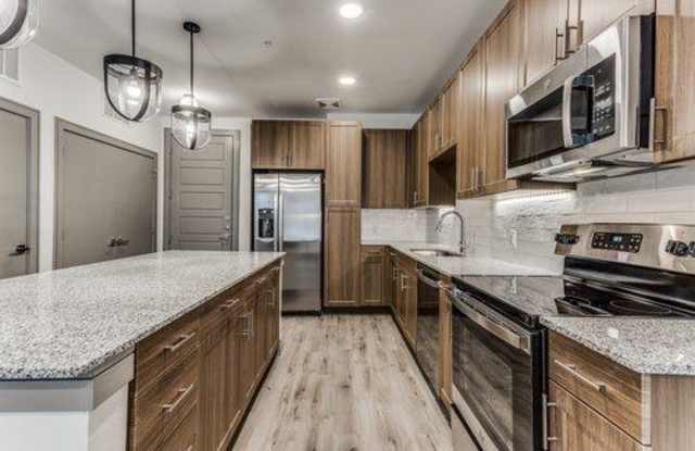 4321 S Congress Ave photos photos
