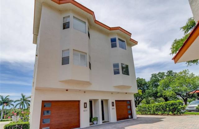 1575 PINELLAS BAYWAY Way S Gallery 2