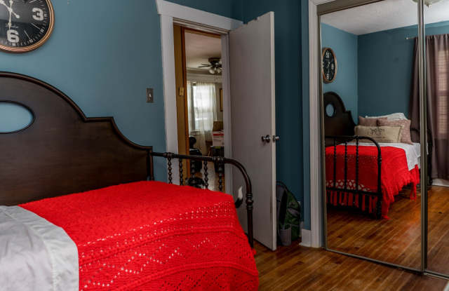 Centrally located bungalow! photos photos Centrally located bungalow! photos photos