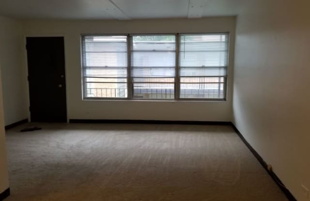 581 burlington ave, - 581 Burlington Avenue, Clarendon Hills, IL 60514