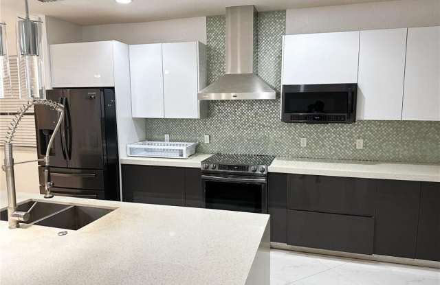 499 Conservation Dr photos photos