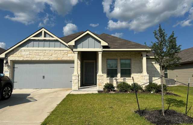 JULY MOVE IN!  Spacious 3 bedroom 2 bathroom Home photos photos