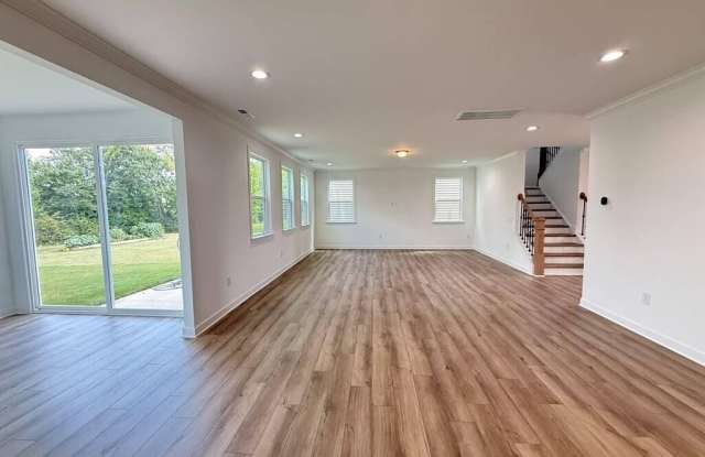 171 Yellow River Way Gallery 4