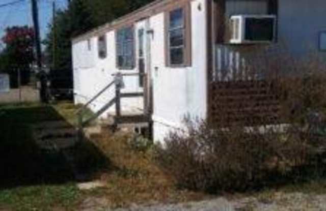 3003 Dennis NE Ct - 3003 Dennis Court Northeast, Stark County, OH 44705