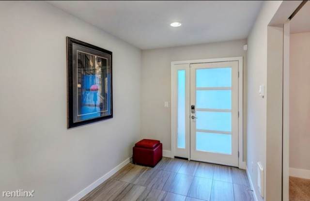 1563 139th Ct NE Gallery 2