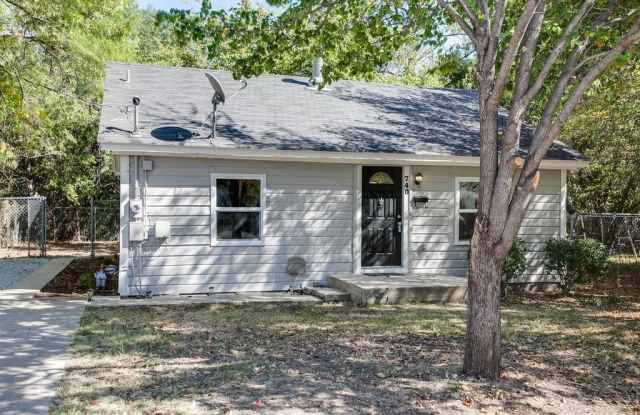 740 S Poydras Street - 740 South Poydras Street, Lewisville, TX 75057