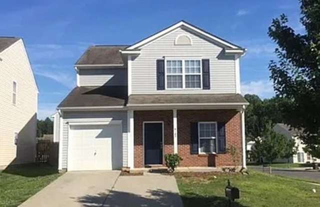 Introducing Newfield9102 in Charlotte, NC — a spacious 5-bedroom, 3-bath home on a corner lo photos photos