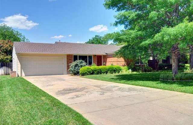 3816 Hilltop Road Gallery 3