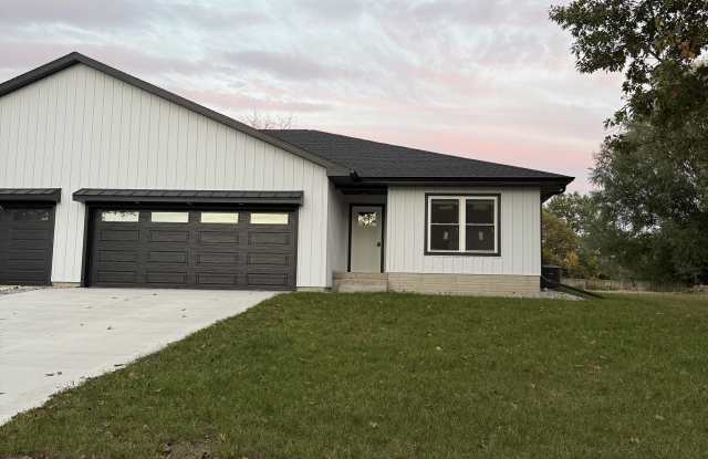 345 Norris Court Gallery 1