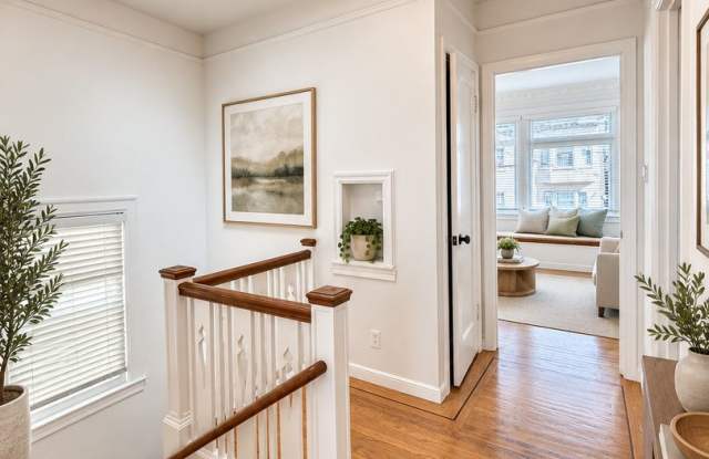 # Bright 1-Bedroom with Garage & Central Heat in the Richmond Gallery 4