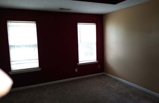 387 Waterfront Drive Gallery 2