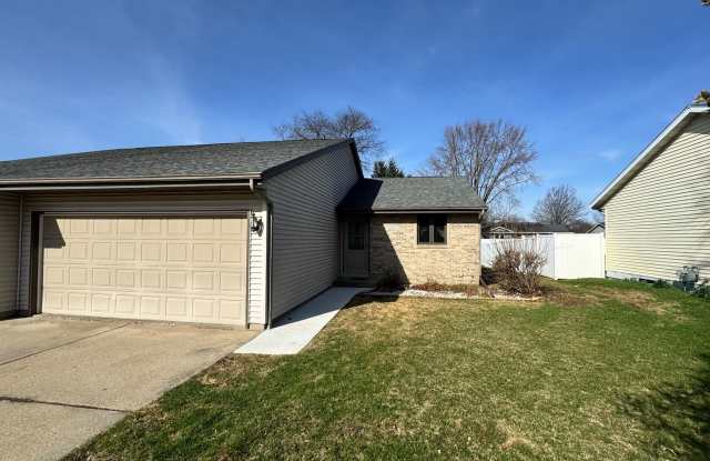 3 Bedroom 2 Bath Home Gallery 1