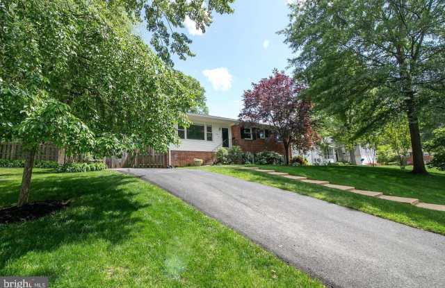 8411 MOREY Lane Gallery 3