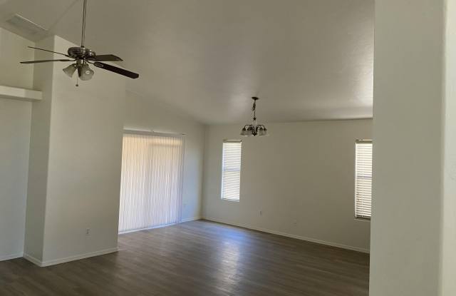6858 Quailwood Way photos photos
