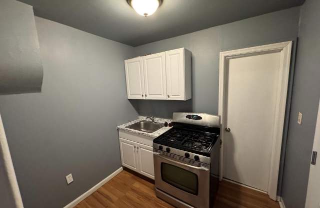 1111 GREEN Street photos photos