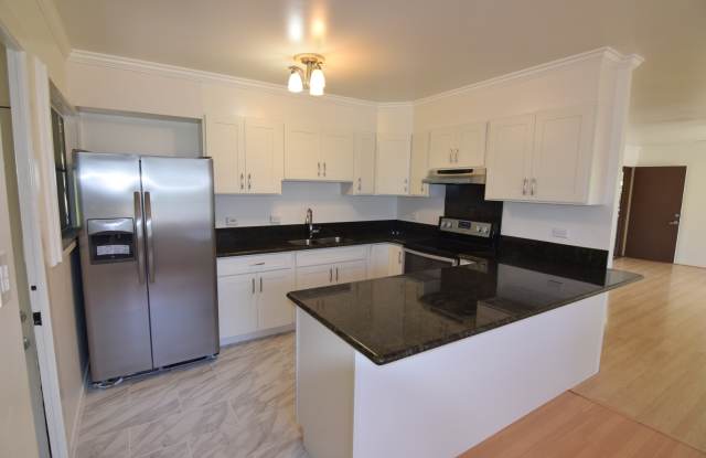 Lower Manoa single family home photos photos