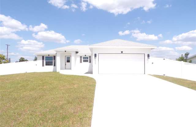 3308 PORT CHARLOTTE BOULEVARD - 3308 Port Charlotte Boulevard, Port Charlotte, FL 33952