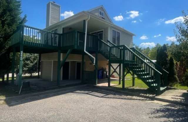 Cute Beach Style Home in Fayetteville photos photos