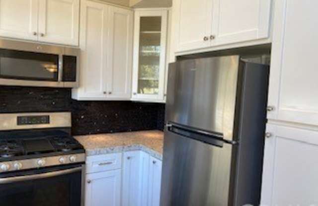 55 MONTARA Drive Gallery 2