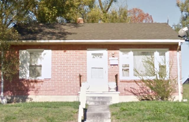 1527 Gilmer Avenue Northwest - 1527 Gilmer Avenue Northwest, Roanoke, VA 24017