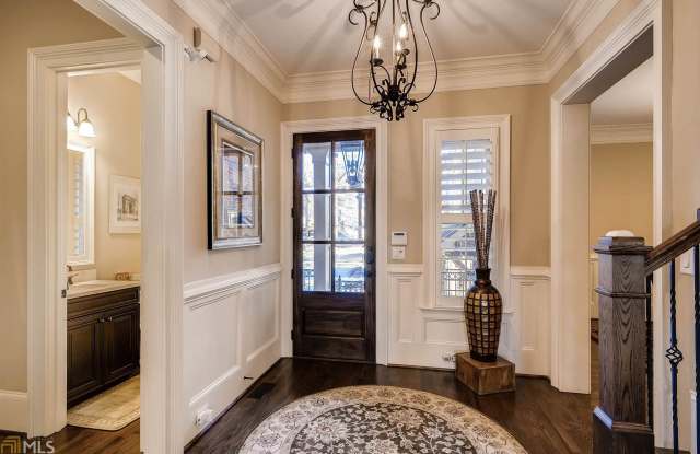 1067 Manoah Ct Gallery 3