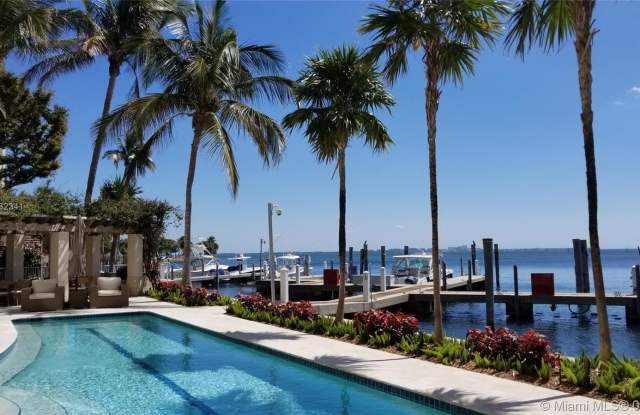 1660 W Glencoe St - 1660 West Glencoe Street, Miami, FL 33133