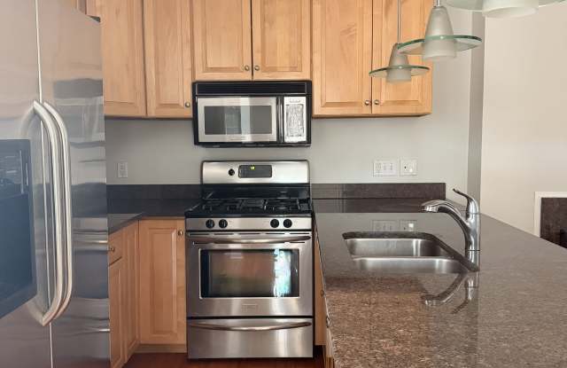 5934 Elwood St., 3 Gallery 2